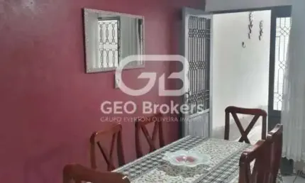 Casa com 2 quartos à venda no Bandeira Branca, Jacareí  por R$ 290.000
