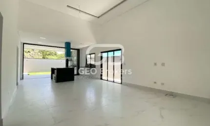 Casa em condomínio fechado com 3 quartos à venda no Jardim Residencial Golden Park, Jacareí  por R$ 1.266.000