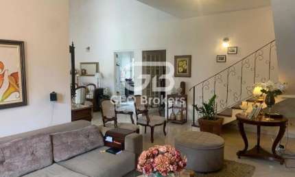 Casa com 3 quartos à venda no Jardim Santa Maria, Jacareí  por R$ 850.000