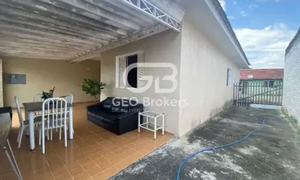 Casa com 4 quartos à venda no Jardim Flórida, Jacareí  por R$ 430.000