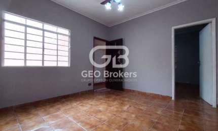 Casa com 3 quartos à venda no Jardim Liberdade, Jacareí  por R$ 360.000