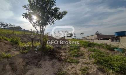 Terreno à venda no Veraneio Irajá, Jacareí  por R$ 200.000
