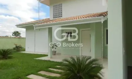 Casa em condomínio fechado com 4 quartos à venda no Jardim Terras de Santa Helena, Jacareí  por R$ 1.500.000