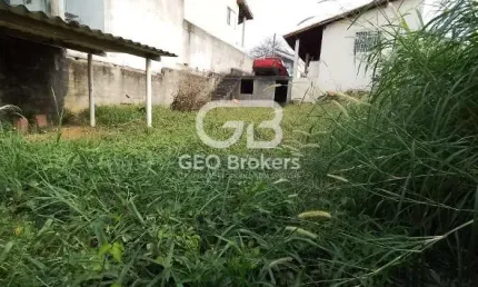 Casa com 1 quarto à venda no Jardim Terras de Santa Helena, Jacareí  por R$ 250.000