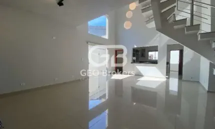Casa em condomínio fechado com 3 quartos à venda no Jardim Crystal Park, Jacareí  por R$ 1.600.000