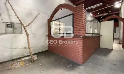 Ponto comercial para alugar no Centro, Jacareí  por R$ 1.500