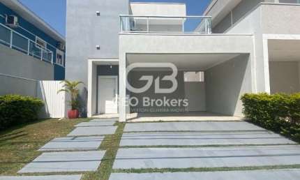 Casa em condomínio fechado com 4 quartos à venda no Jardim Crystal Park, Jacareí  por R$ 1.240.000