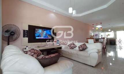 Casa em condomínio fechado com 2 quartos à venda no Jardim Jacinto, Jacareí  por R$ 650.000