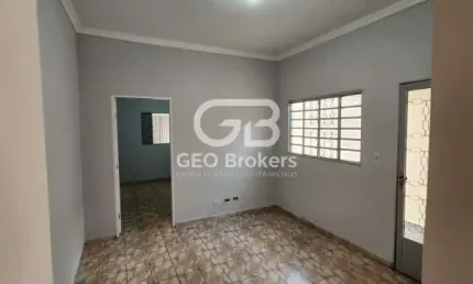 Casa com 2 quartos à venda na Cidade Salvador, Jacareí  por R$ 300.000
