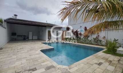 Casa com 1 quarto à venda no Loteamento Villa Branca, Jacareí  por R$ 550.000