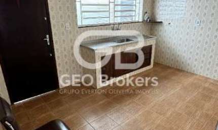 Casa com 3 quartos à venda no Jardim Jacinto, Jacareí  por R$ 420.000