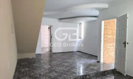 Casa com 3 quartos para alugar no Centro, Jacareí  por R$ 3.500