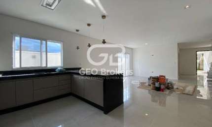 Casa em condomínio fechado com 4 quartos à venda no Jardim Jacinto, Jacareí  por R$ 1.250.000