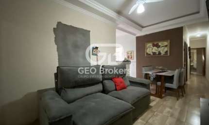 Casa com 2 quartos à venda no Bandeira Branca, Jacareí  por R$ 250.000