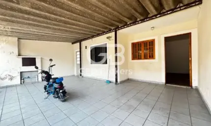 Casa com 2 quartos para alugar no Jardim Flórida, Jacareí  por R$ 1.800