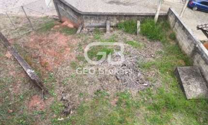 Terreno à venda no Jardim Rosa Helena, Igaratá  por R$ 275.000