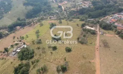 Terreno à venda no Jardim Colinas, Jacareí  por R$ 940.000