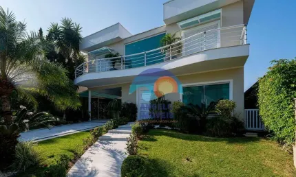 Sobrado com 4 dormitórios à venda, 296 m² por R$ 2.500.000,00 - Bougainvillee II - Peruíbe/SP
