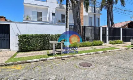 Sobrado com 5 dormitórios à venda, 280 m² por R$ 2.000.000,00 - Jardim Imperador - Peruíbe/SP