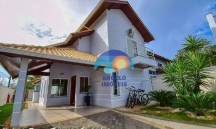 Sobrado à venda, 162 m² por R$ 800.000,00 - Estancia Sao Jose - Peruíbe/SP