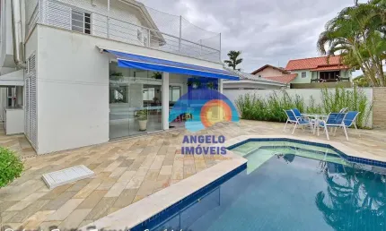 Sobrado com 5 dormitórios à venda, 280 m² por R$ 1.450.000,00 - Bougainvillee III - Peruíbe/SP