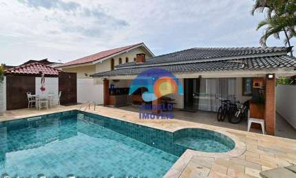Casa em condomínio fechado com 3 dormitórios à venda, 170 m² por R$ 1.250.000 - Bougainvillee III - Peruíbe/SP