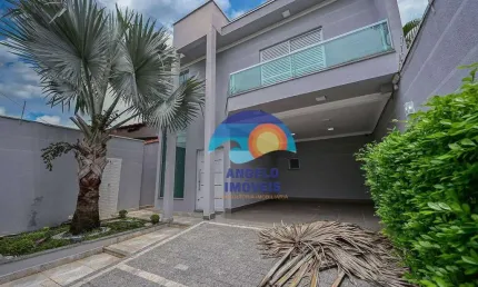 Sobrado com 4 dormitórios à venda, 265 m² por R$ 950.000,00 - Estância Balneária Maria Helena Novaes - Peruíbe/SP