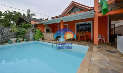 Mini pousada com 8 dormitórios  a venda por  R$ 890.000,00, a 100 metros do mar, em Peruíbe/SP