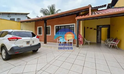 Casa com 3 dormitórios, sendo 2 suítes, à venda, 185 m² por R$ 510.000 - Jardim Casablanca - Peruíbe/SP