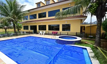 Sobrado com 6 dormitórios à venda, 530 m² por R$ 3.200.000,00 - Arpoador - Peruíbe/SP