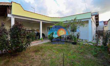 Casa com 2 dormitórios à venda, 130 m² - Peruíbe/SP