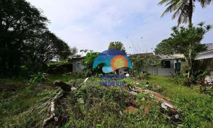 Terreno lado praia à venda, 350 m² por R$ 430.000 - Centro - Peruíbe/SP