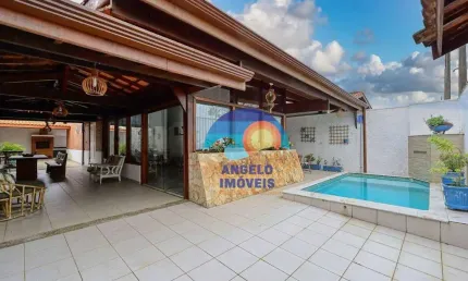 Casa com 4 dormitórios à venda, 236 m² por R$ 700.000,00 - Parque Balneário Oásis - Peruíbe/SP