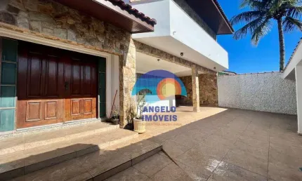 Sobrado com 5 dormitórios à venda, 330 m² por R$ 760.000,00 - Balneário Stella Maris - Peruíbe/SP