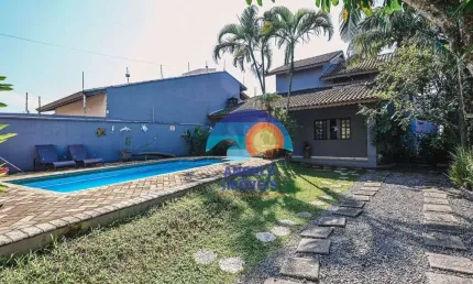 Sobrado com 3 dormitórios à venda, 140 m² por R$ 640.000 - Estância Balneária Convento Velho - Peruíbe/SP