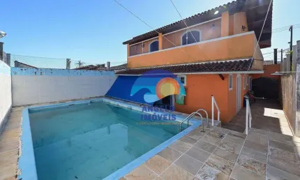 Sobrado com 4 dormitórios à venda, 204 m² por R$ 600.000,00 - Balneário Três Marias - Peruíbe/SP