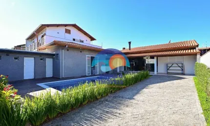 Casa com 3 quartos à venda, 140 m² - Balneário Florida - Peruíbe/SP