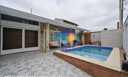 Casa com 4 quartos à venda, 172 m² por R$ 800.000 - Balneário São João Batista I - Peruíbe/SP