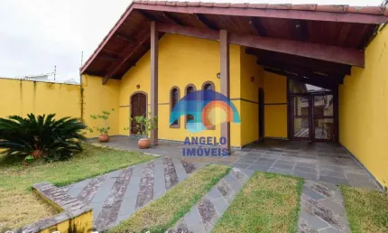 Casa com 3 dormitórios à venda, 140 m² por R$ 440.000,00 - Balneário Três Marias - Peruíbe/SP