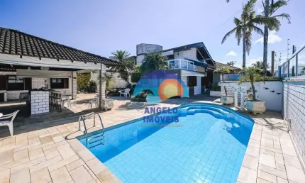 Casa com 4 quartos à venda, 350 m² por R$ 1.500.000 - Parque Turístico - Peruíbe/SP