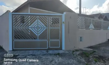 Casa com 3 dormitórios à venda, 97 m² por R$ 450.000,00 - Arpoador - Peruíbe/SP
