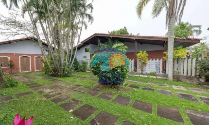 Casa com 2 dormitórios para alugar, 130 m² por R$ 2.700,00/mês - Balneário Três Marias - Peruíbe/SP
