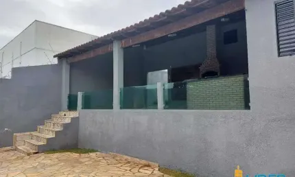 Casa à venda, 3 quartos, 1 suíte, 3 vagas, CIDADE JARDIM - Uberlândia/MG