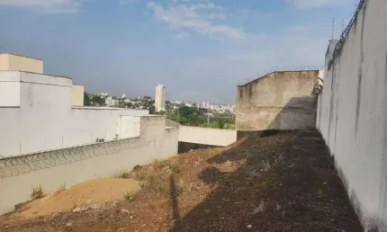 Terreno à venda na Rua José Joaquim Francisco, Vigilato Pereira, Uberlândia