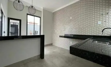 Casa à venda, 3 quartos, 1 suíte, 2 vagas, Vigilato Pereira - Uberlândia/MG