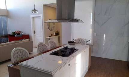 CASA EM CONDOMÍNIO à venda, 3 quartos, 2 suítes, 3 vagas, Shopping Park - Uberlândia/MG