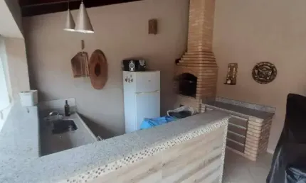 Casa com 3 quartos à venda na Rua Ronan Manoel Pereira, Conjunto Segismundo Pereira, Uberlândia