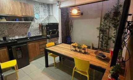 CASA EM CONDOMÍNIO à venda, 3 quartos, 1 suíte, 1 vaga, JARDIM INCONFIDENCIA - Uberlândia/MG