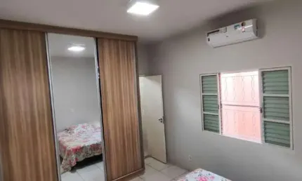 Casa com 3 quartos à venda na Avenida Divino Lucas Martins, Saraiva, Uberlândia