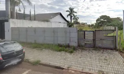 Terreno à venda na Alameda dos Pinhais, Morada da Colina, Uberlândia